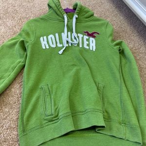 hollister sweatshirt